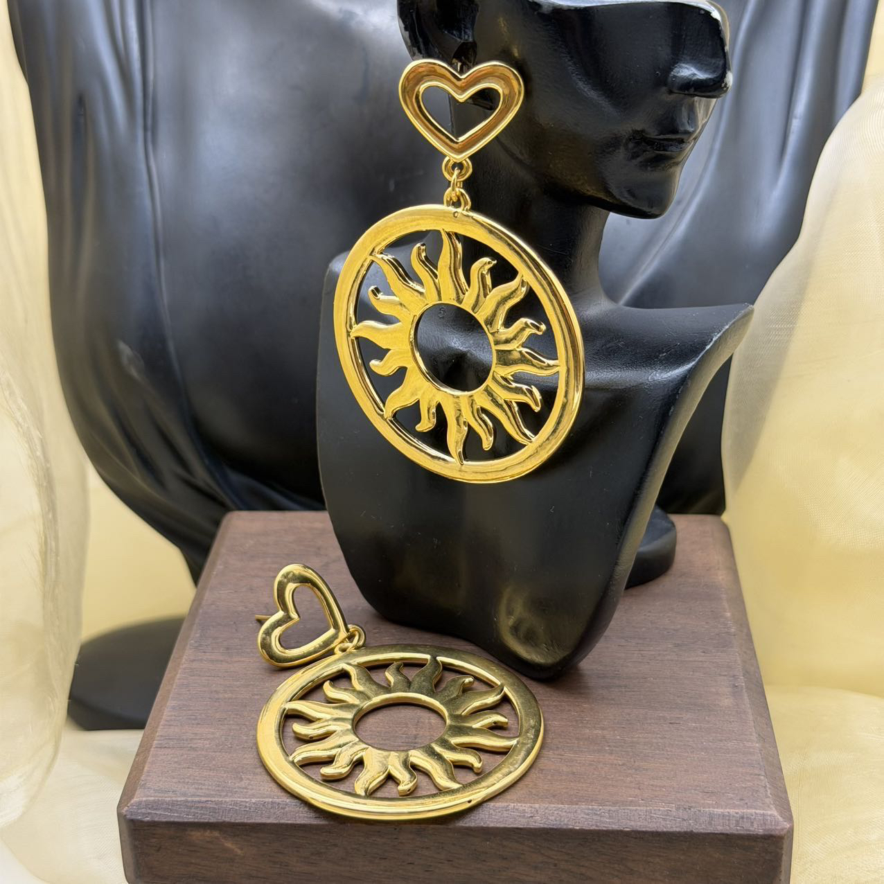 B播 11.14g 足金999 耳饰 e