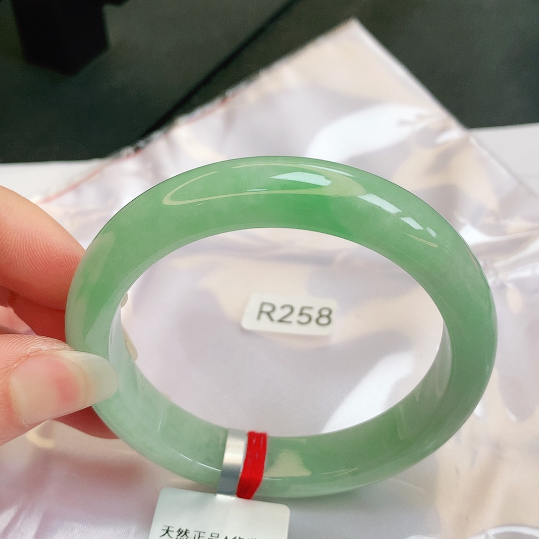 【闪购商品】翡翠手镯未镶嵌缅甸天然a货翡翠