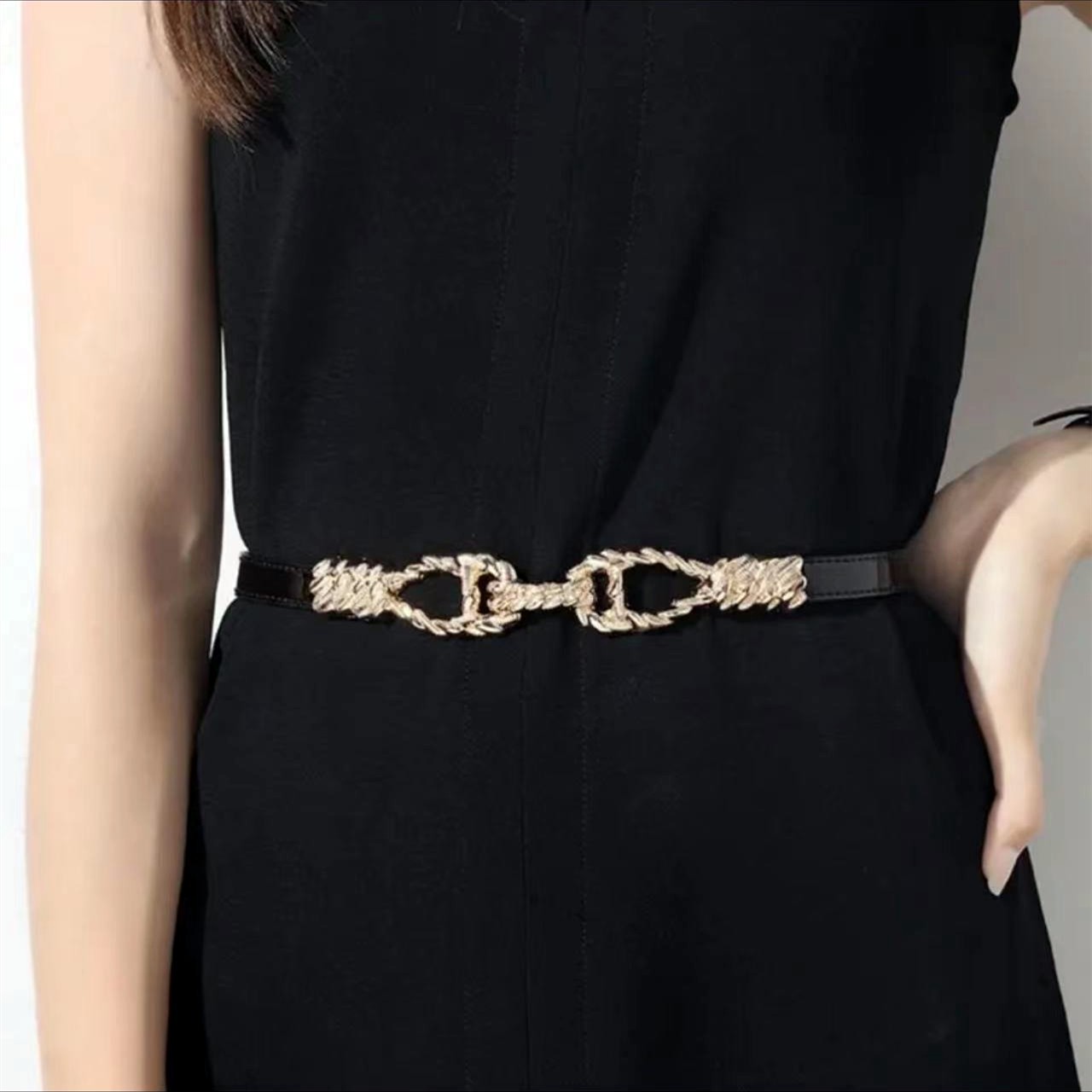 金色螺纹腰链腰带