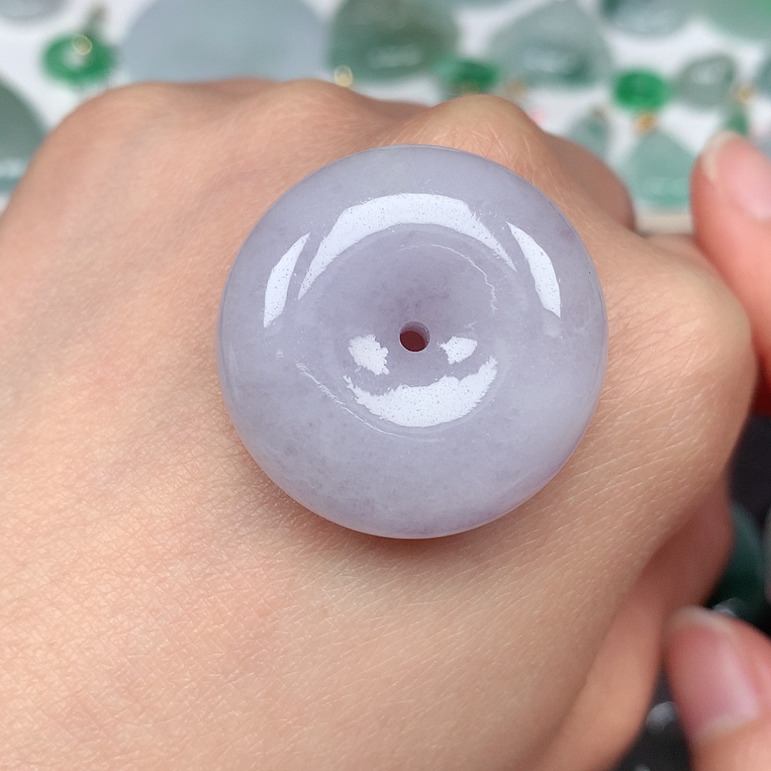 翡翠颈饰未镶嵌平安扣A