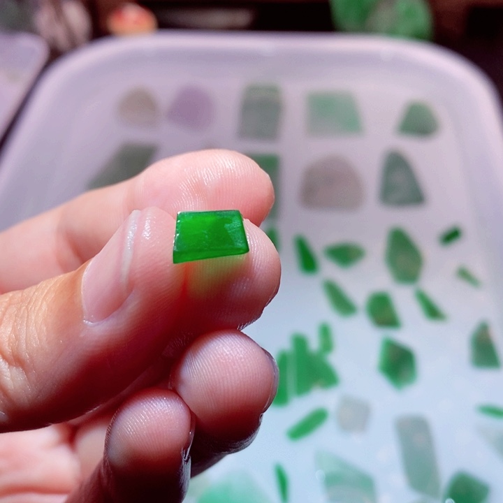 定制翡翠未镶嵌定制链接