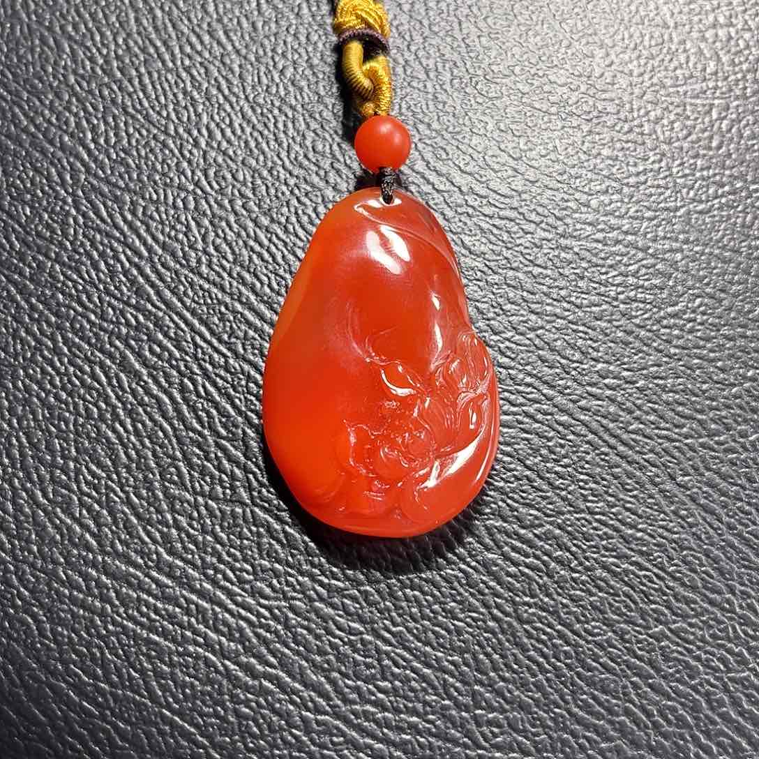 南红玛瑙莲花未镶嵌@*者洞子料23克