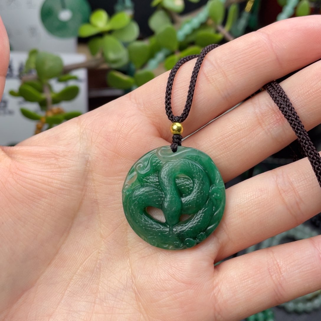 石英质玉颈饰未镶嵌天然皮坑微瑕处理