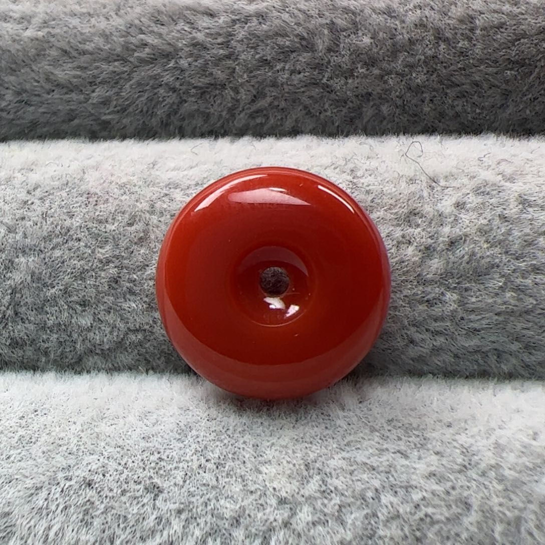 南红玛瑙原矿南红12mm满色满肉未镶嵌