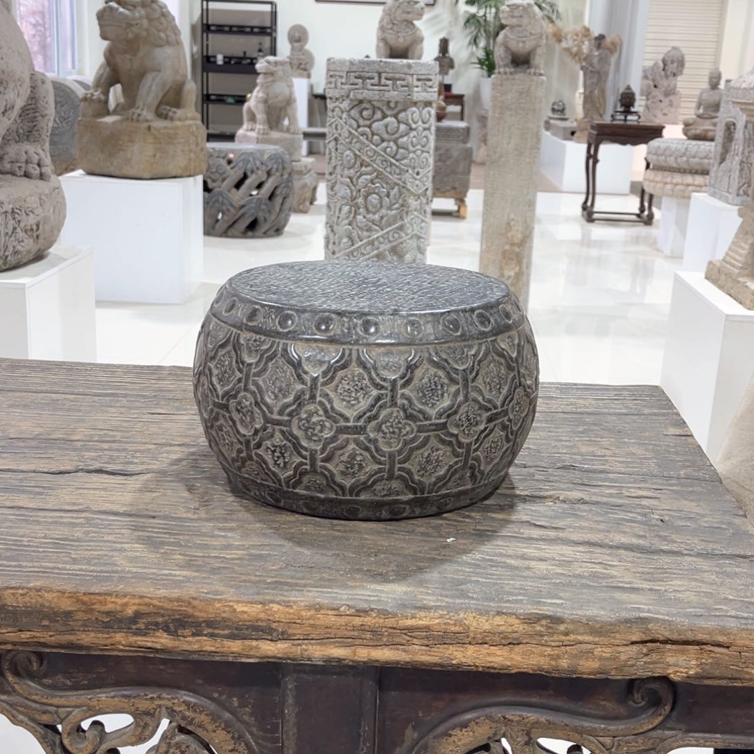 石材四个如意小石鼓