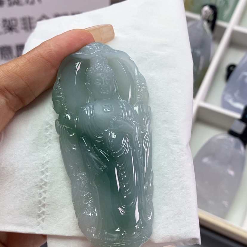 【闪购商品】翡翠颈饰未镶嵌翡翠