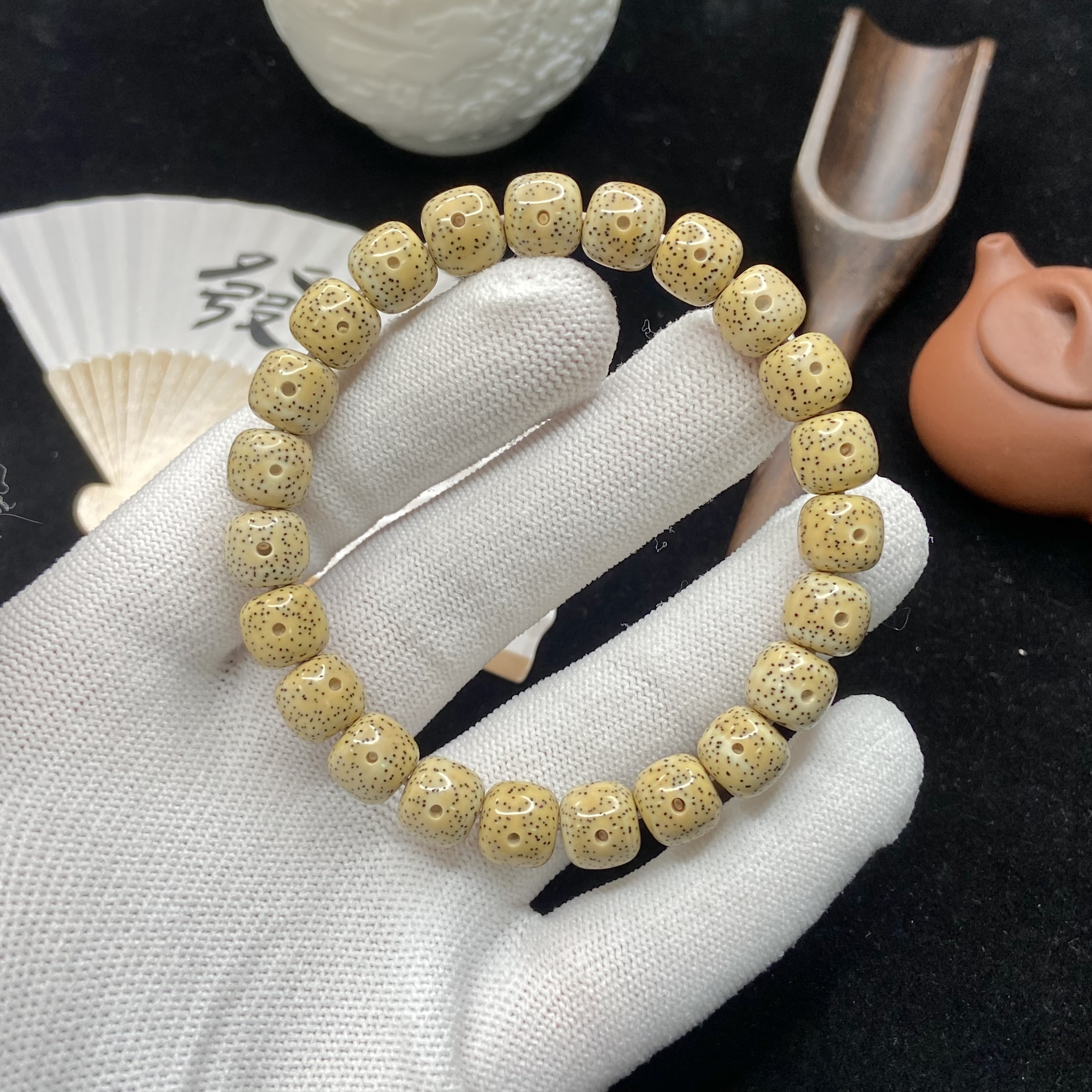 原生态鸡油黄9/10手串 月朗星稀小细星 高油（一物一链接）