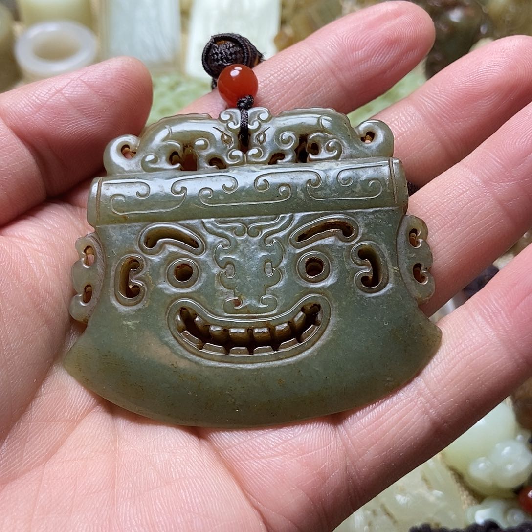 和田玉挂件未镶嵌