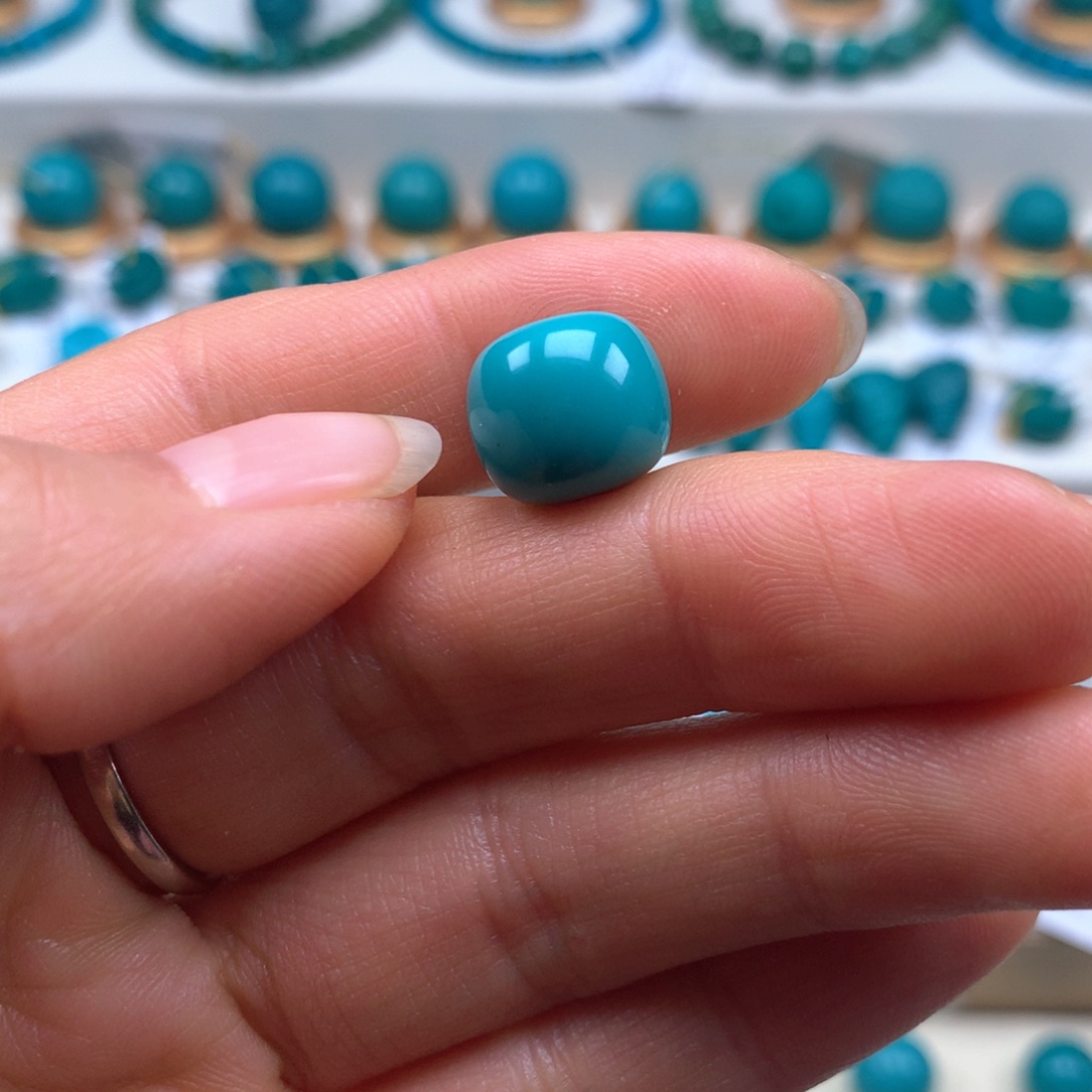 绿松石配饰未镶嵌