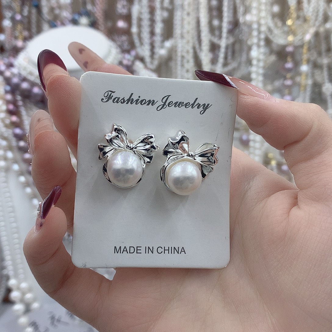 银S925镶嵌淡水珍珠耳饰