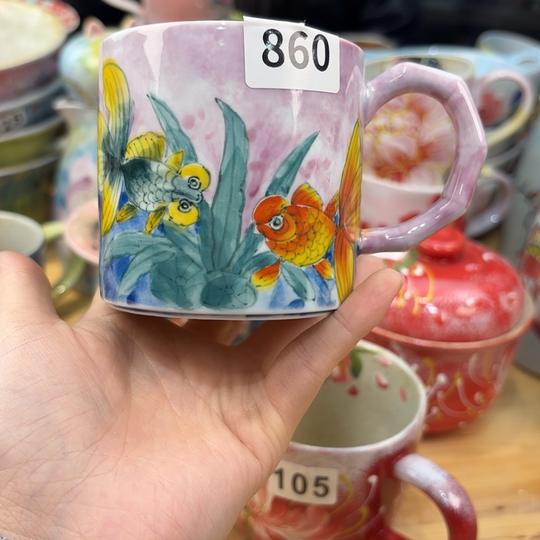 瓷片兔兔哈哈哈哈哈好