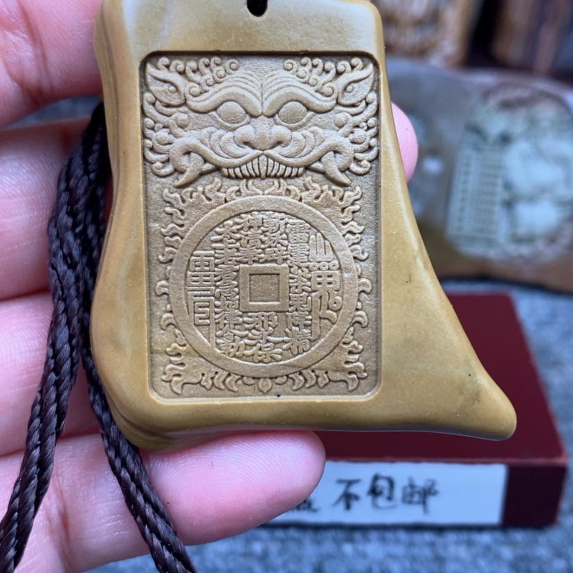 【闪购商品】原石雕刻手把件