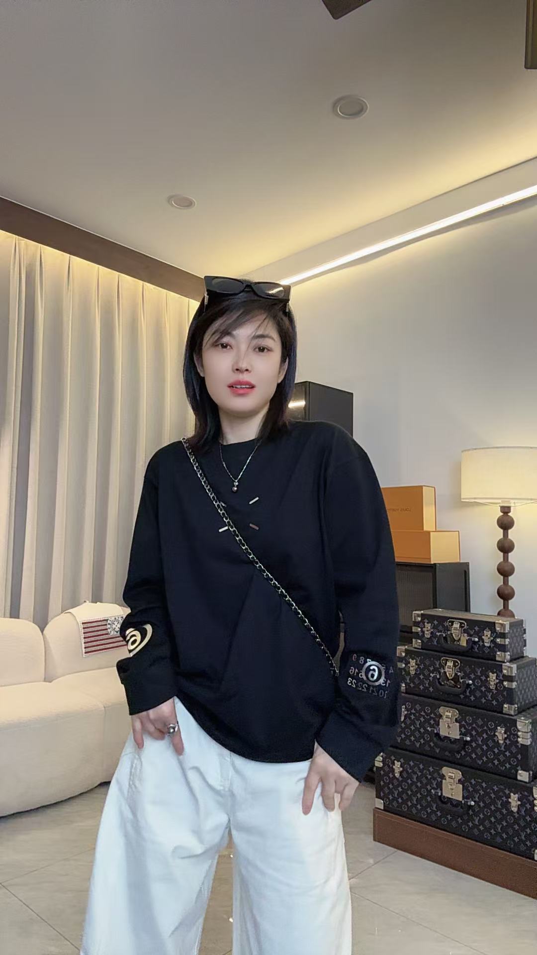 25新款四点袖标长袖宽松时尚潮流百搭简约休闲情侣圆领长袖