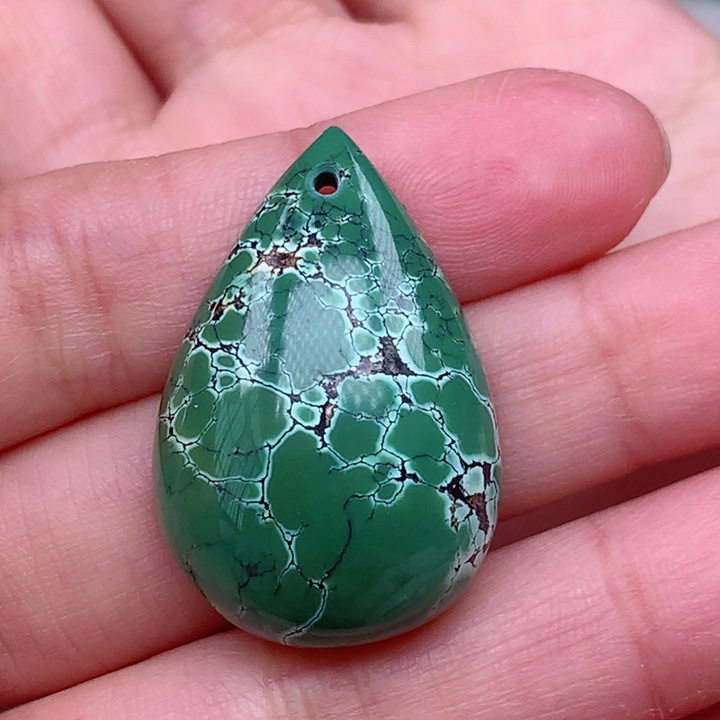 绿松石颈饰未镶嵌