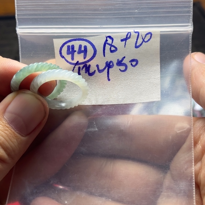 定制翡翠未镶嵌明天