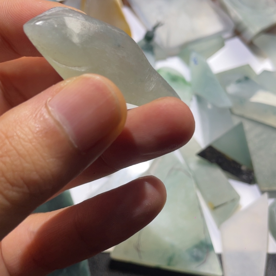 定制翡翠未镶嵌定制翡翠未镶嵌不包工