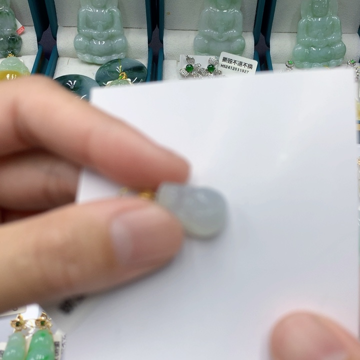 翡翠颈饰18K金镶嵌15555555888