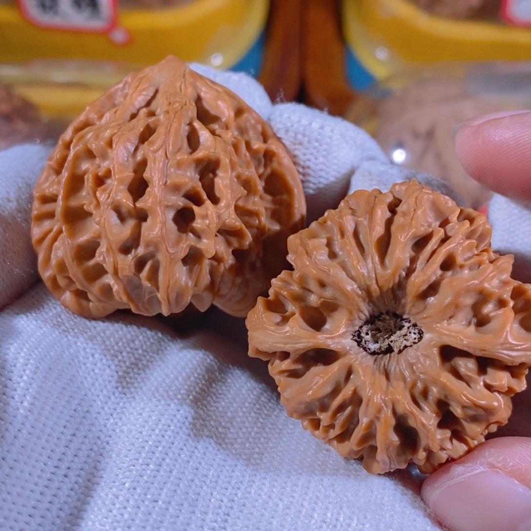 吊坠文玩核桃龙门涧