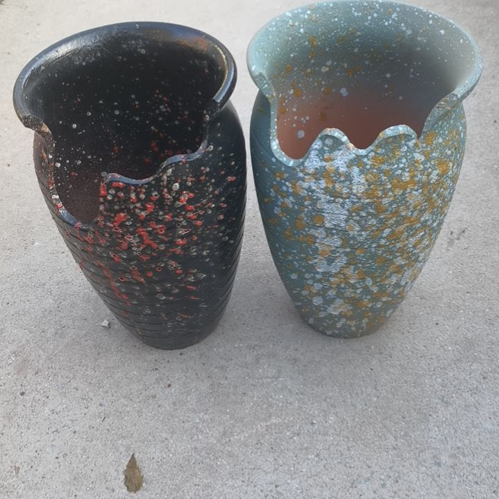 红陶口15高25两个盆子