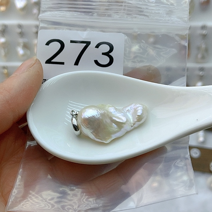 淡水珍珠颈饰银S925镶嵌