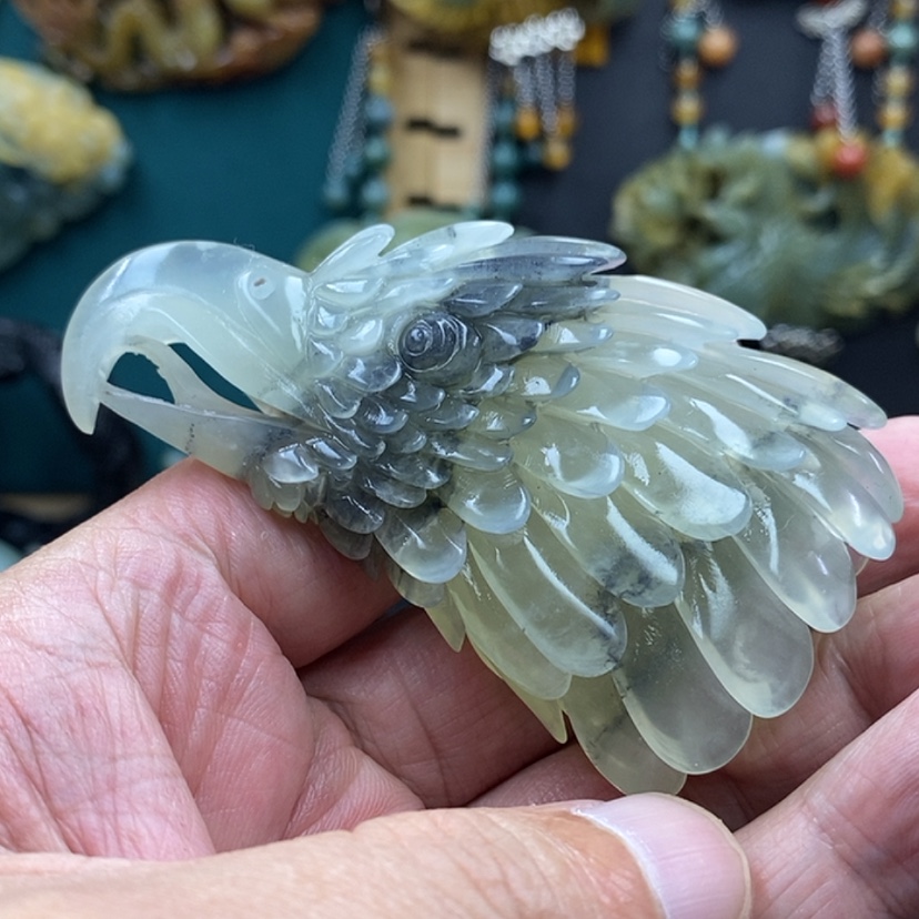 【闪购商品】蛇纹石玉未镶嵌把件