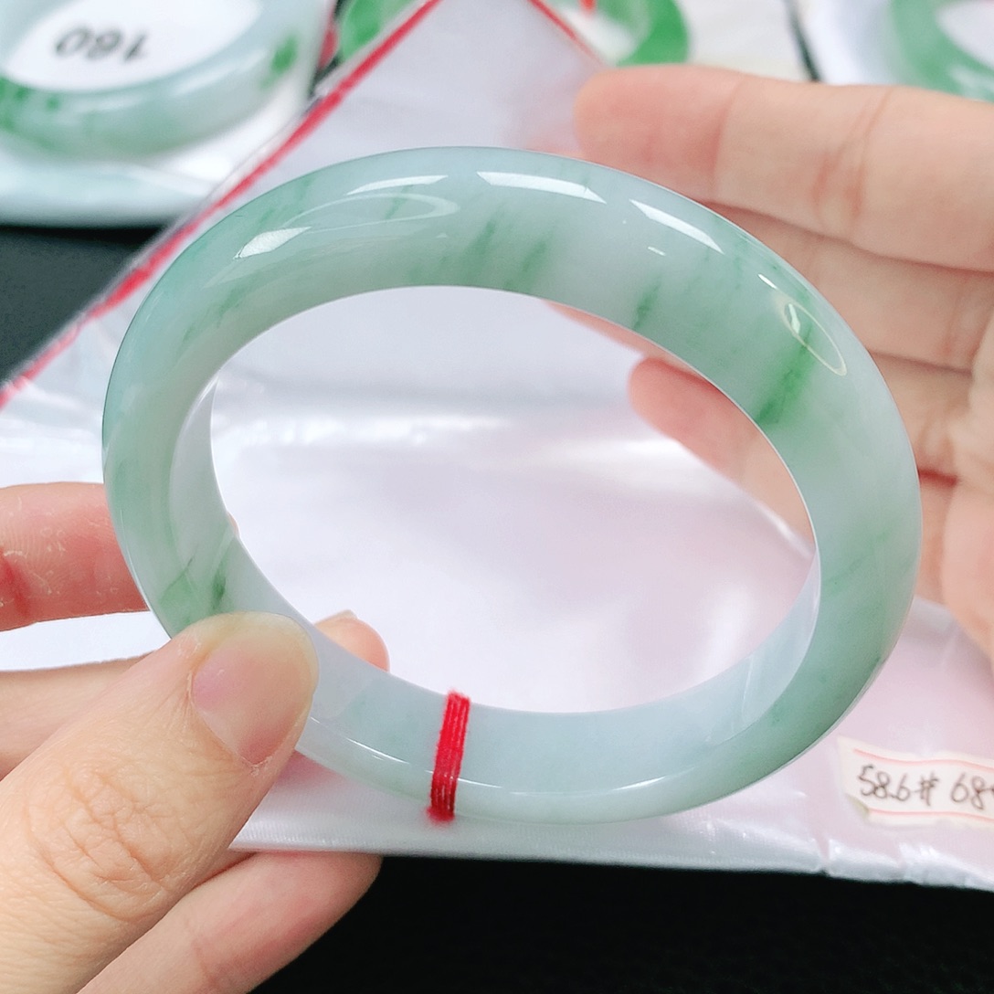 未镶嵌手镯翡翠缅甸58