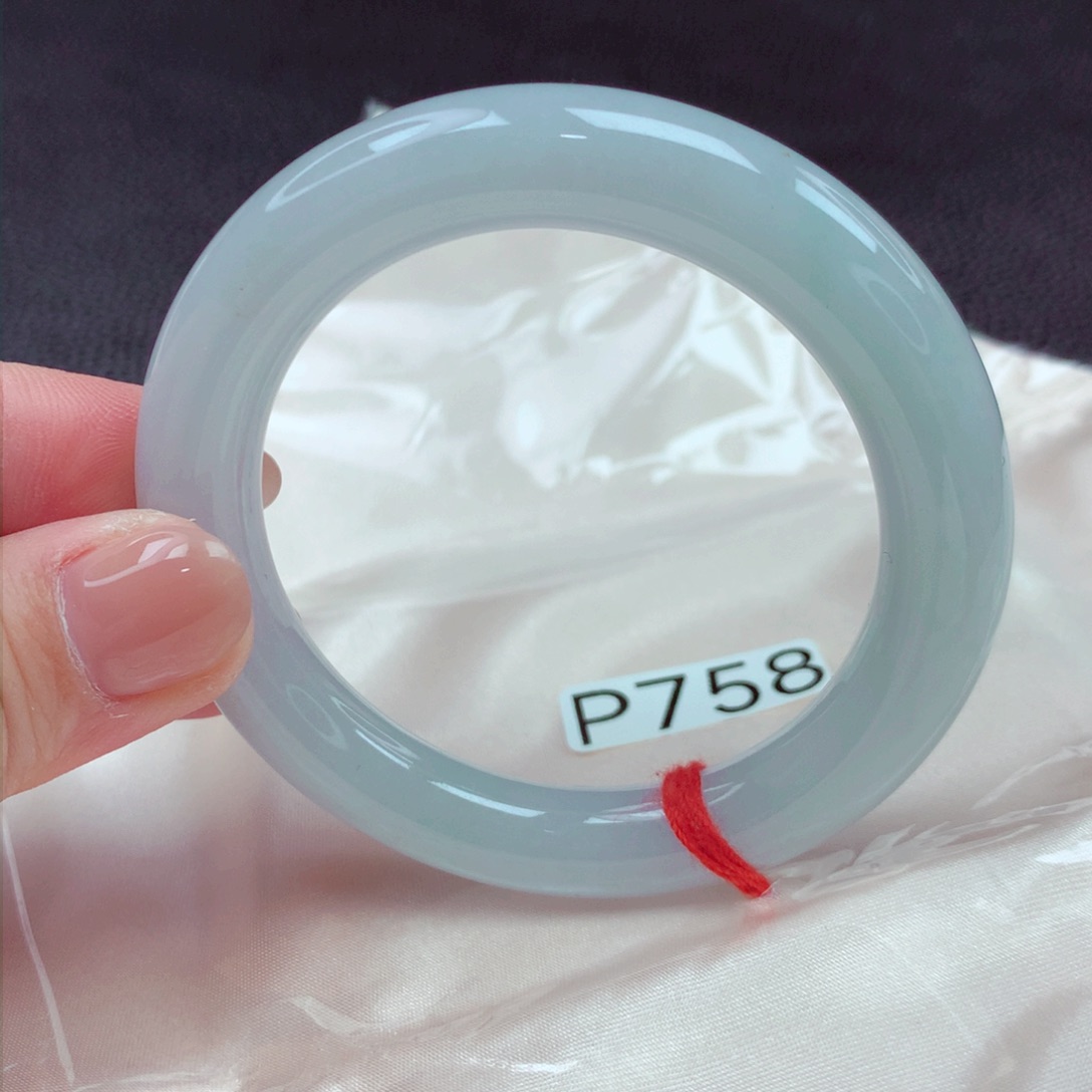 翡翠手镯未镶嵌手镯88