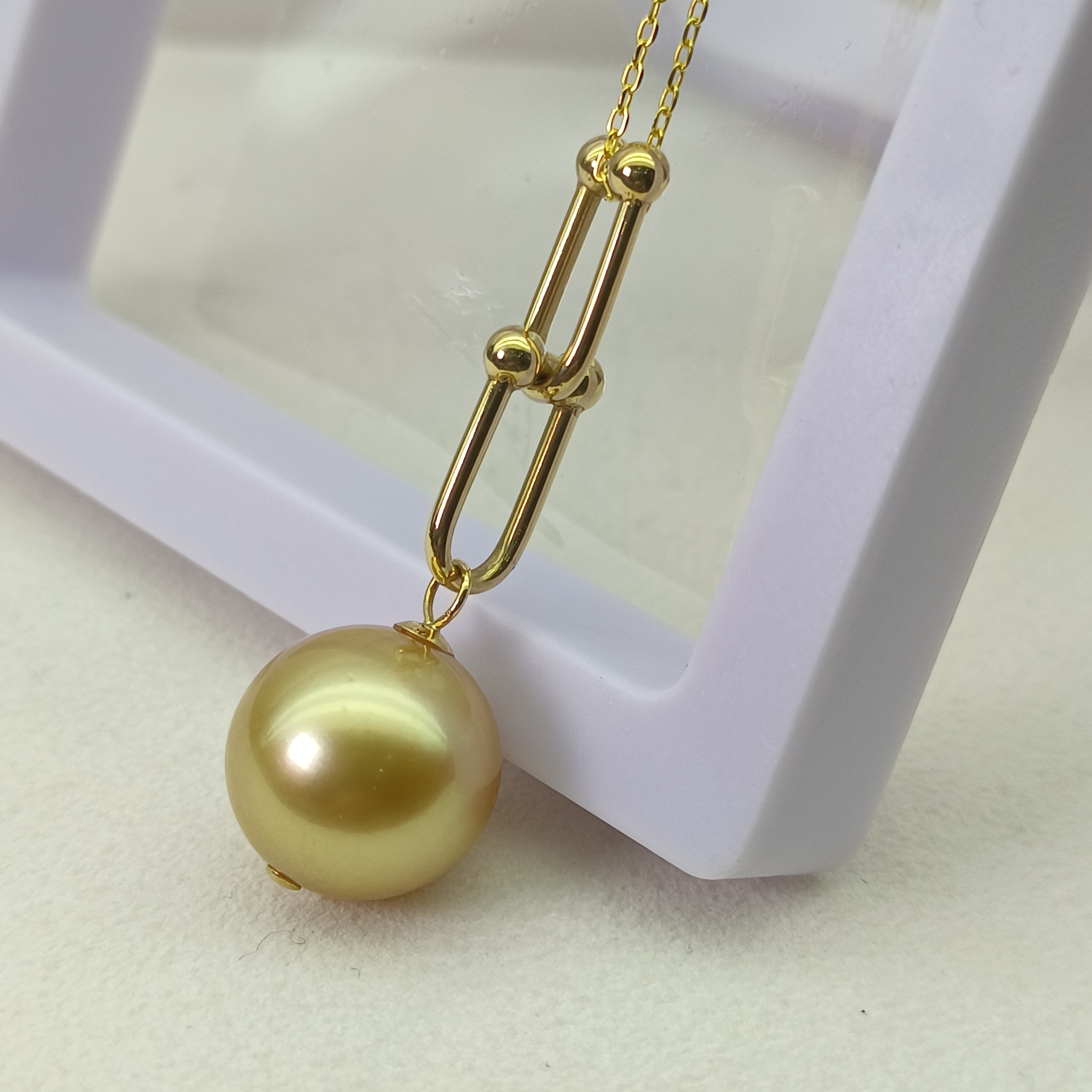 【瑞米珍珠】南洋金珠18k马蹄吊坠12-13mm