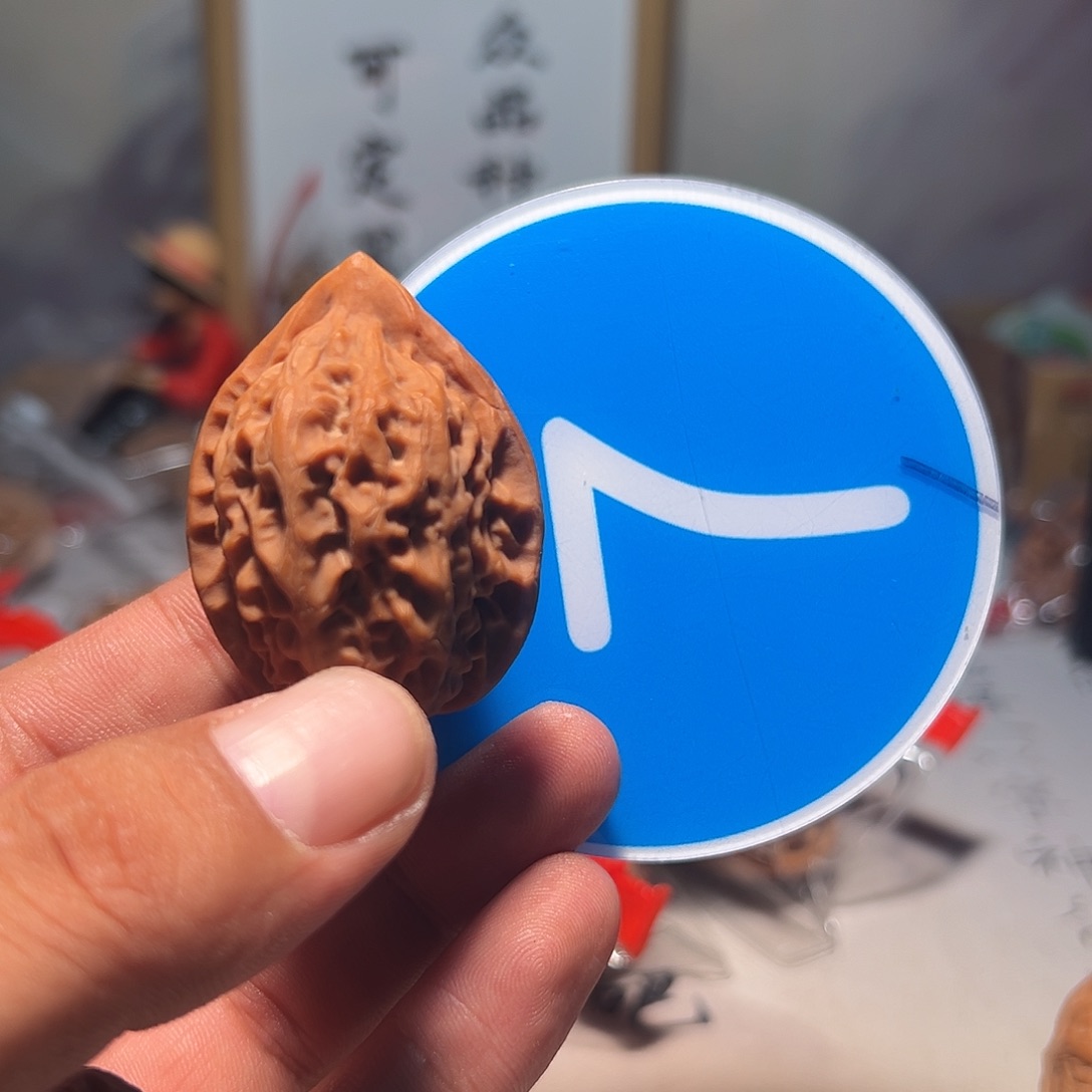 l***l文玩核桃，蓝色07号