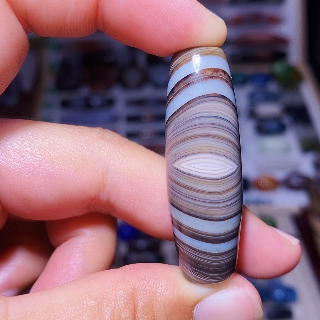 吊坠玛瑙未镶嵌….