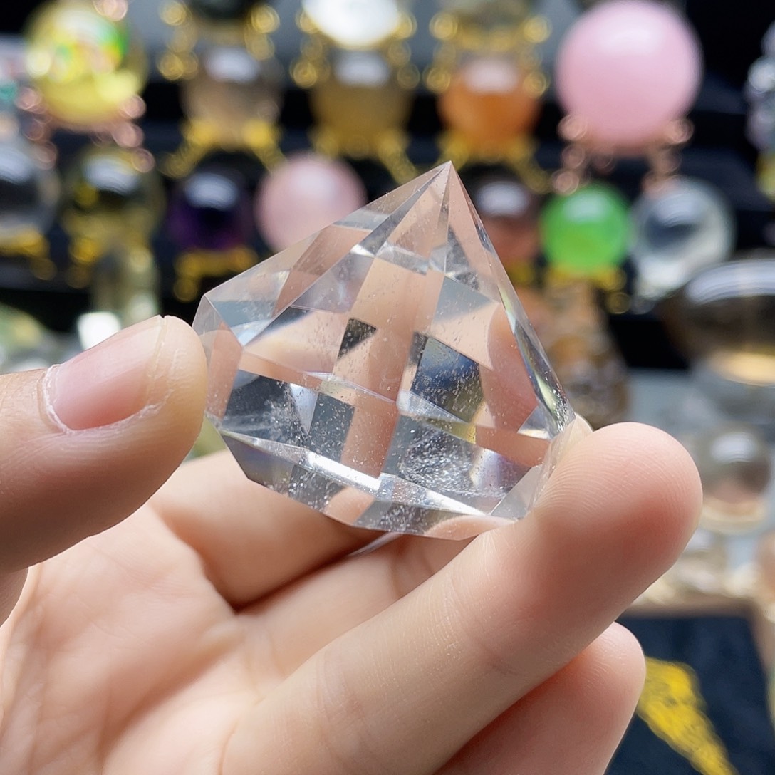 未镶嵌珠宝半成品水晶