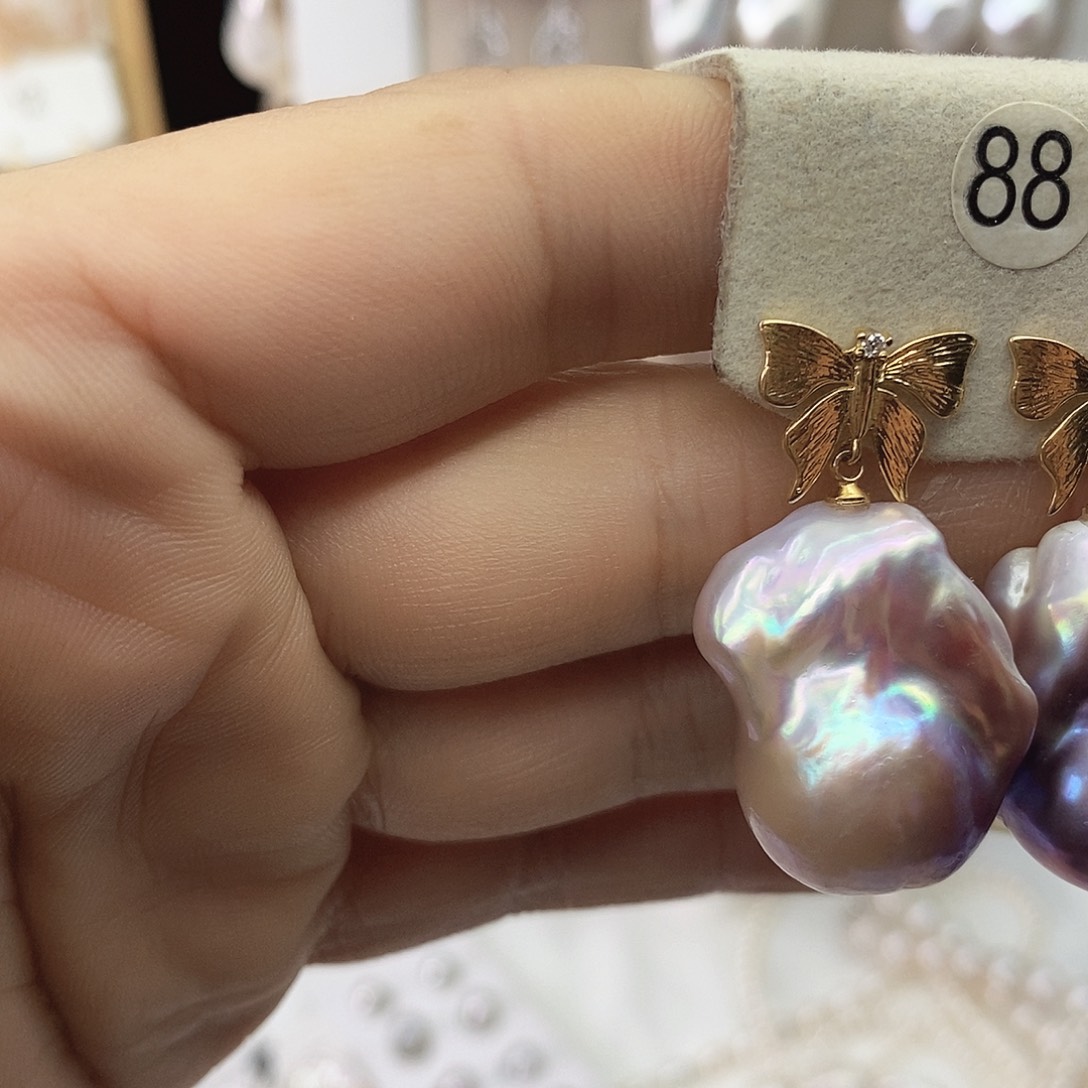 淡水珍珠耳饰未镶嵌