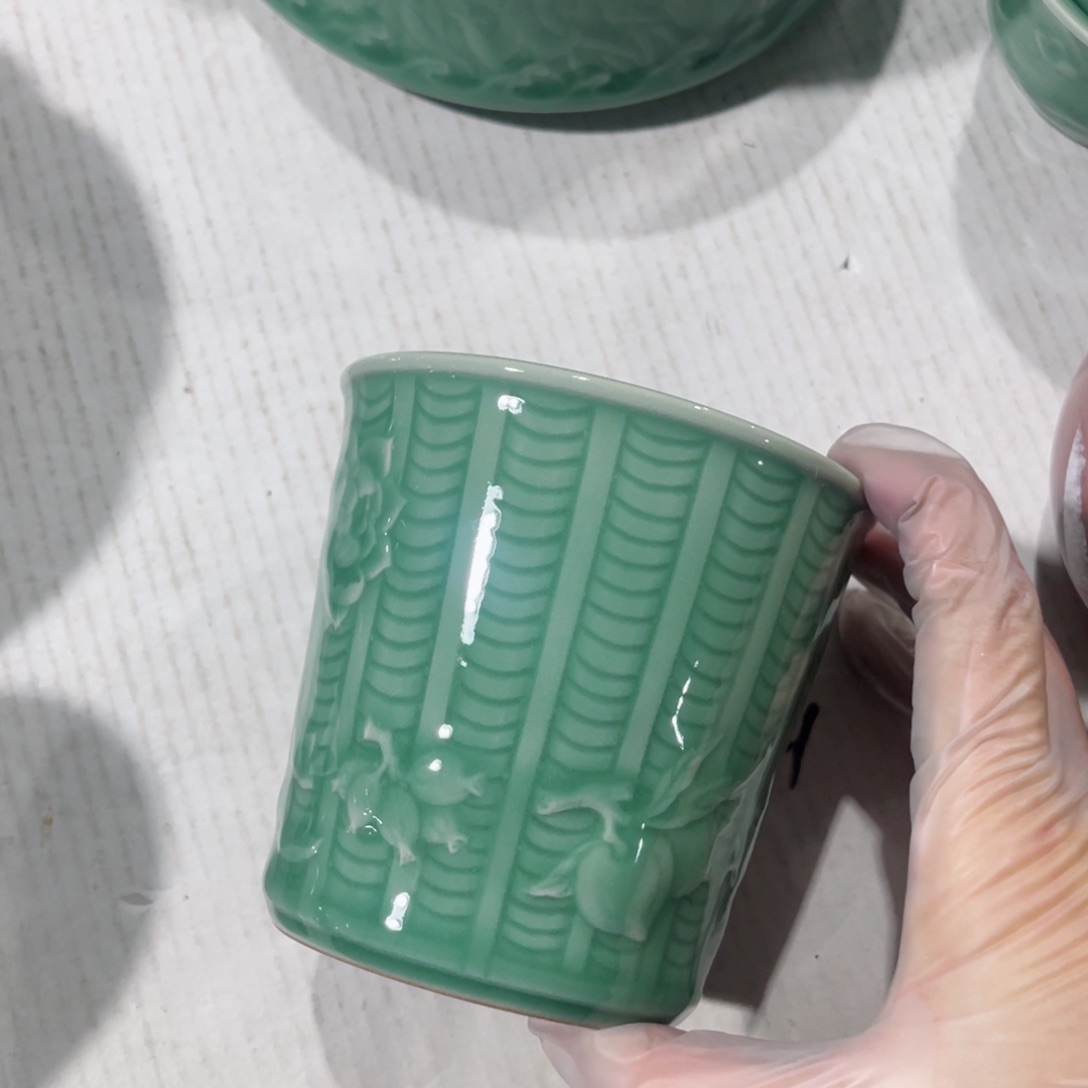 瓷片哈哈哈哈哈哈哈