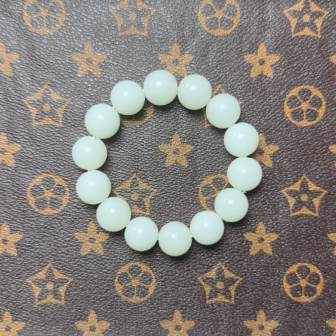新疆圆珠摆件111