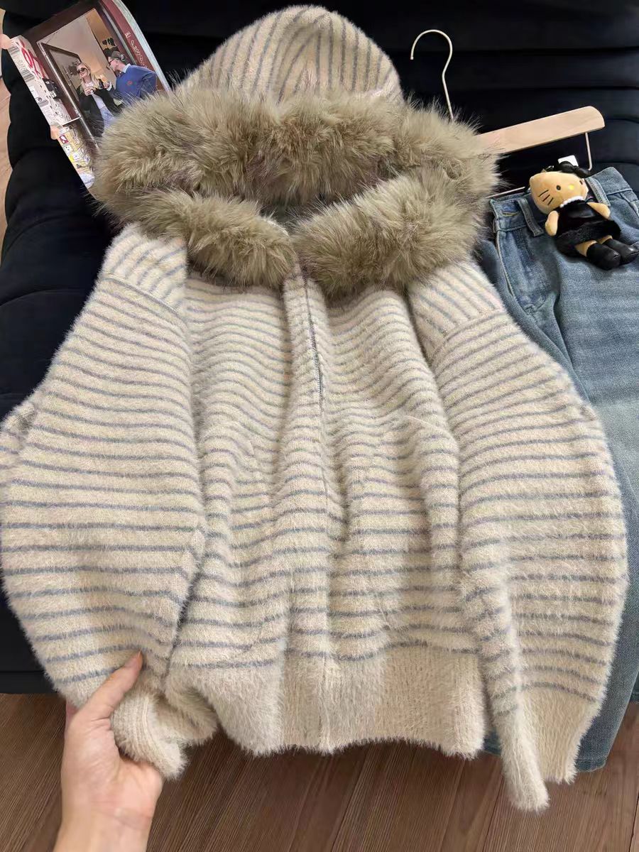 蓝杏 大毛领上新女外套不起球加厚条纹连帽针织开衫 秋冬百搭甜美