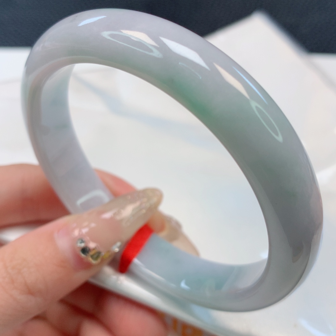 【闪购商品】翡翠手镯未镶嵌58+圈