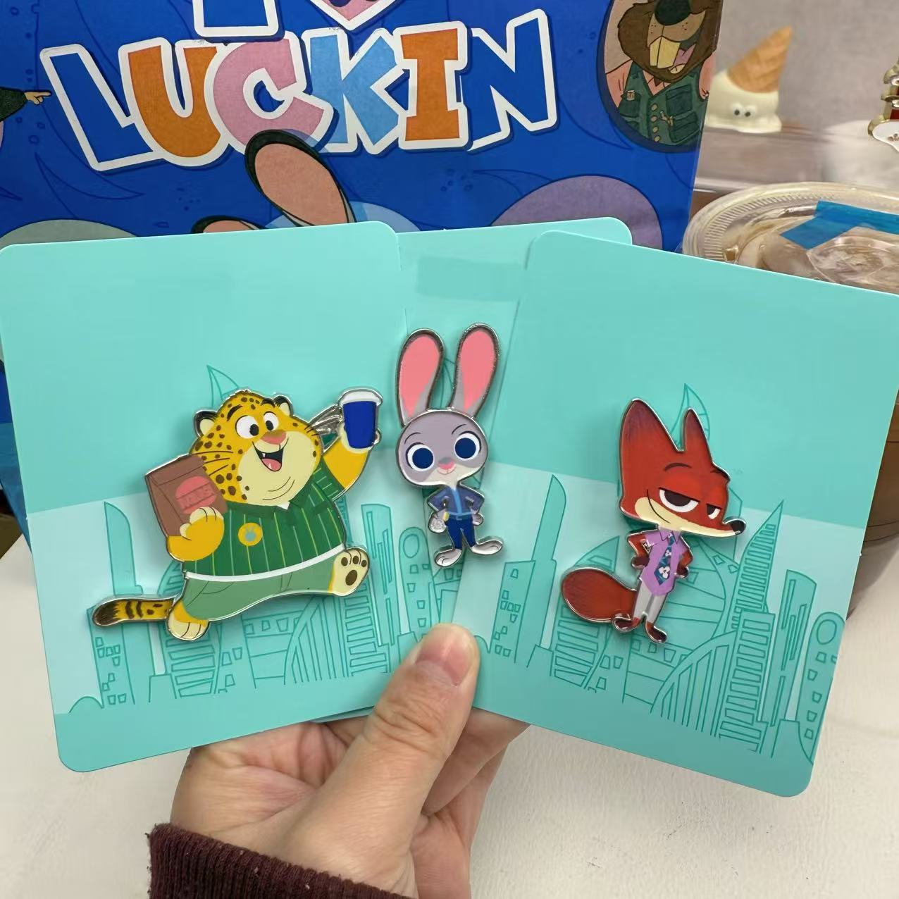 金属冰箱贴徽章疯狂动物城自制新品朱迪尼克高颜值礼物收藏