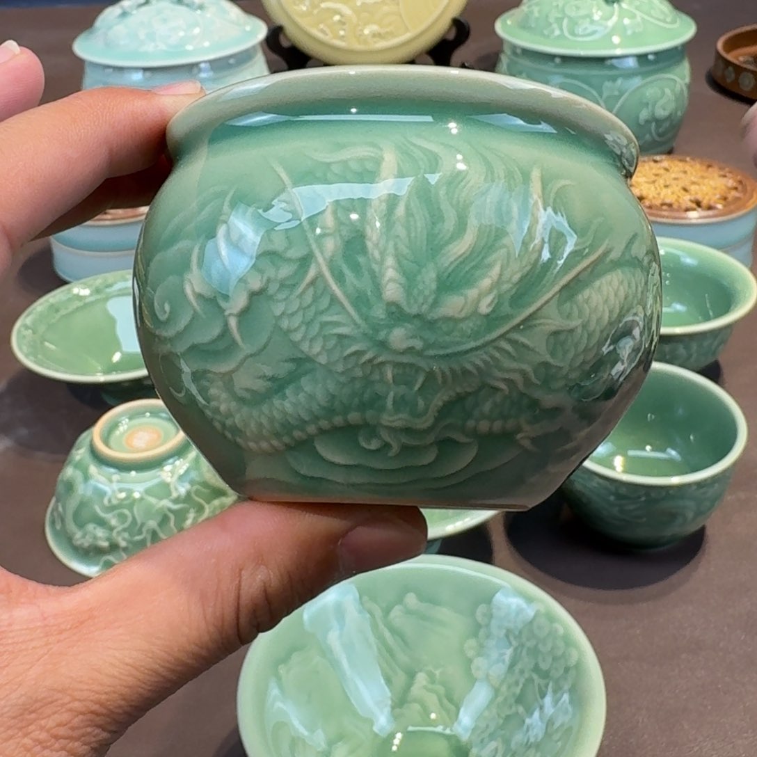 杯龙泉青瓷茶具微瑕
