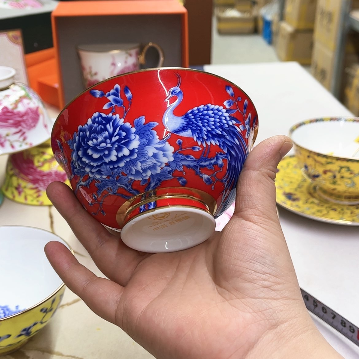 【闪购商品】骨瓷4.5英寸6红。。。。。