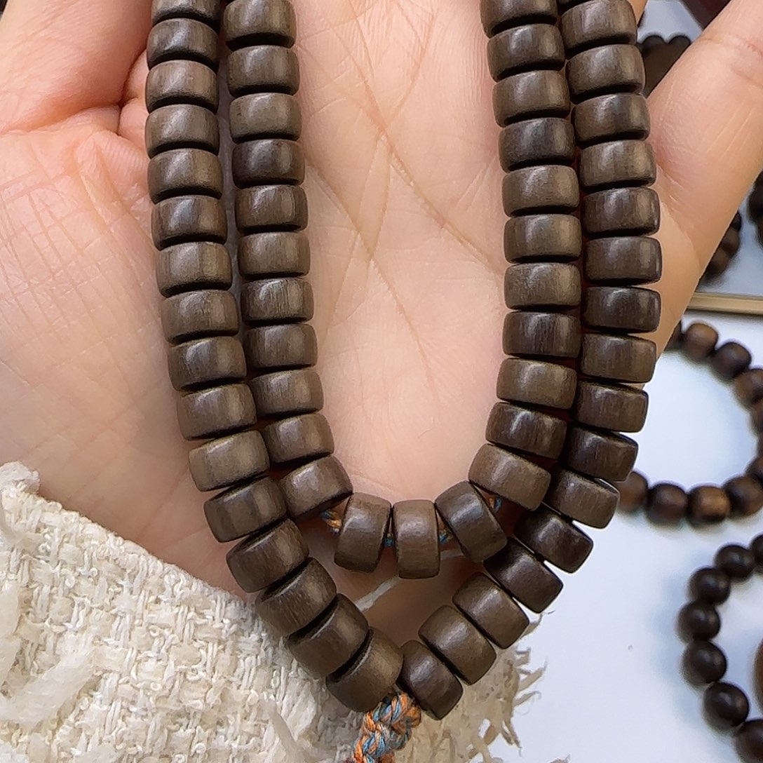 大***陀藤类老山檀算盘珠108颗