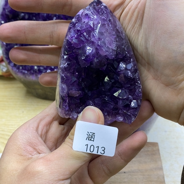 水晶大型摆件（非配饰）未镶嵌