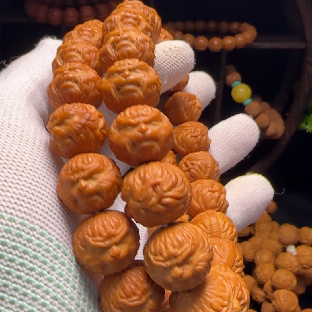 曾***错猴头核桃吊坠猴头