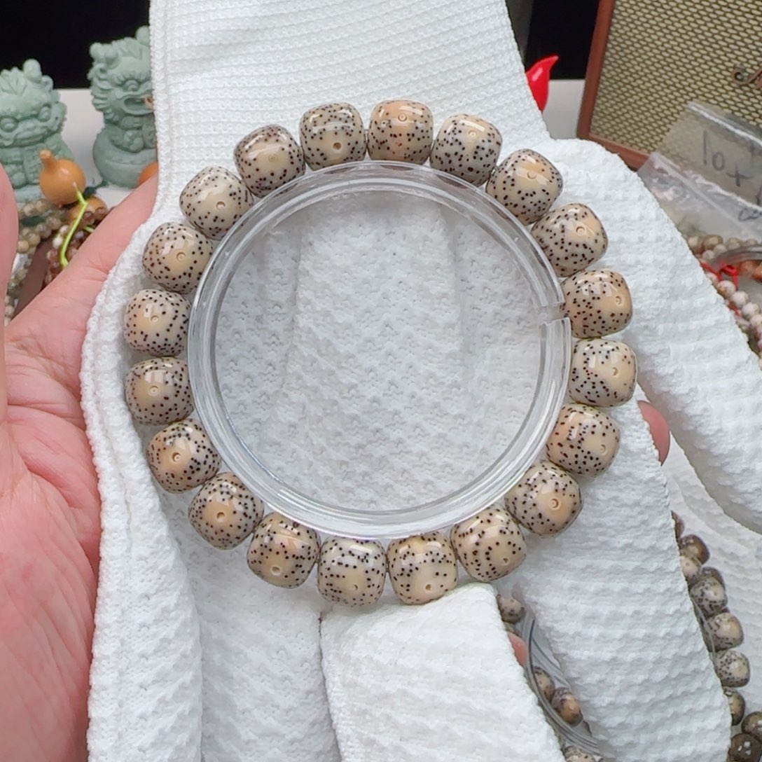 手串星月菩提火烧云12*11