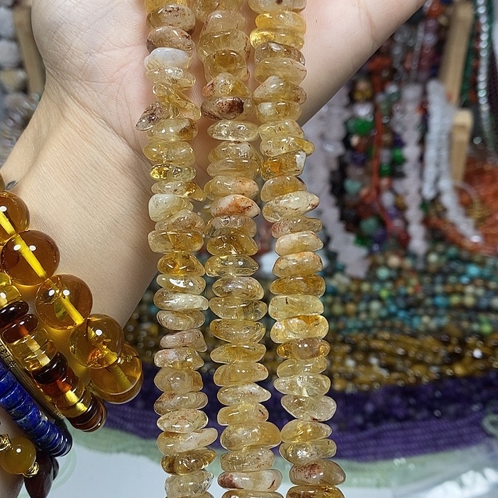 玛瑙/玉髓未镶嵌珠宝半成品天然黄塔晶一条（大颗）