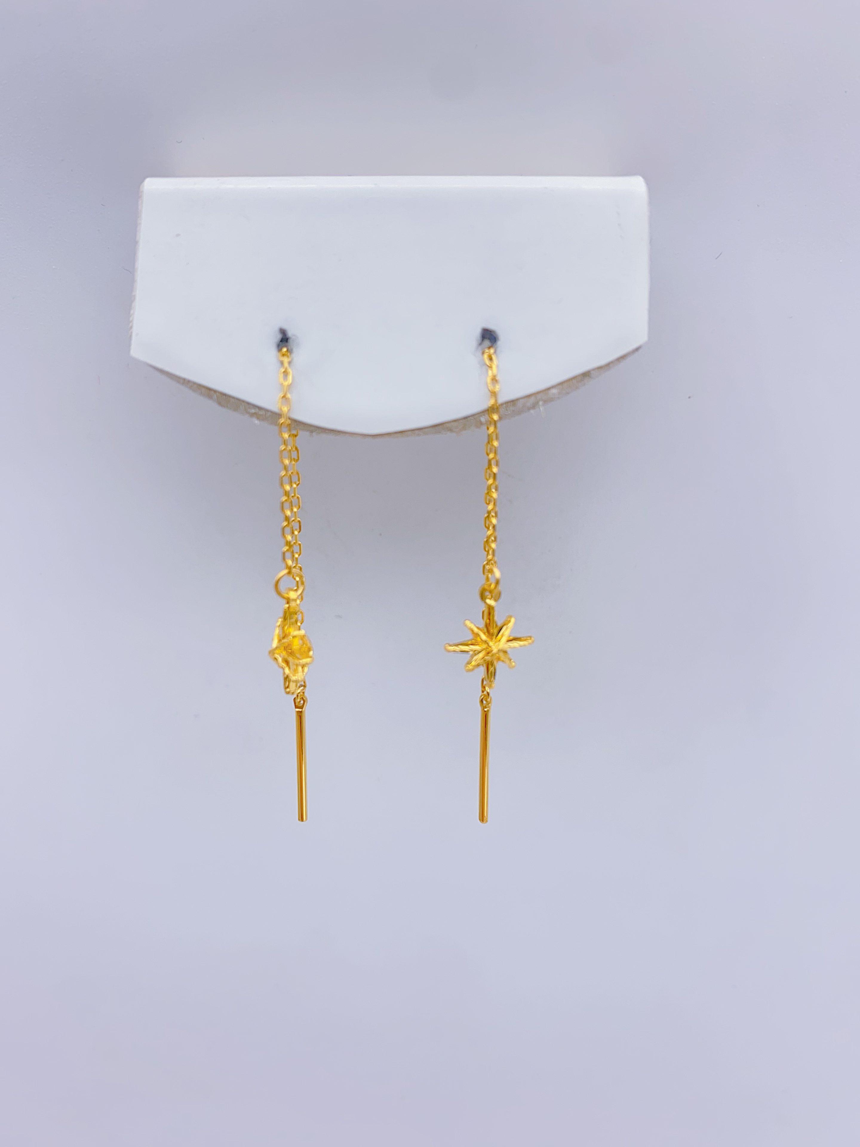 老庙足金2  5G工艺时尚拉丝芒星耳线 1.09克