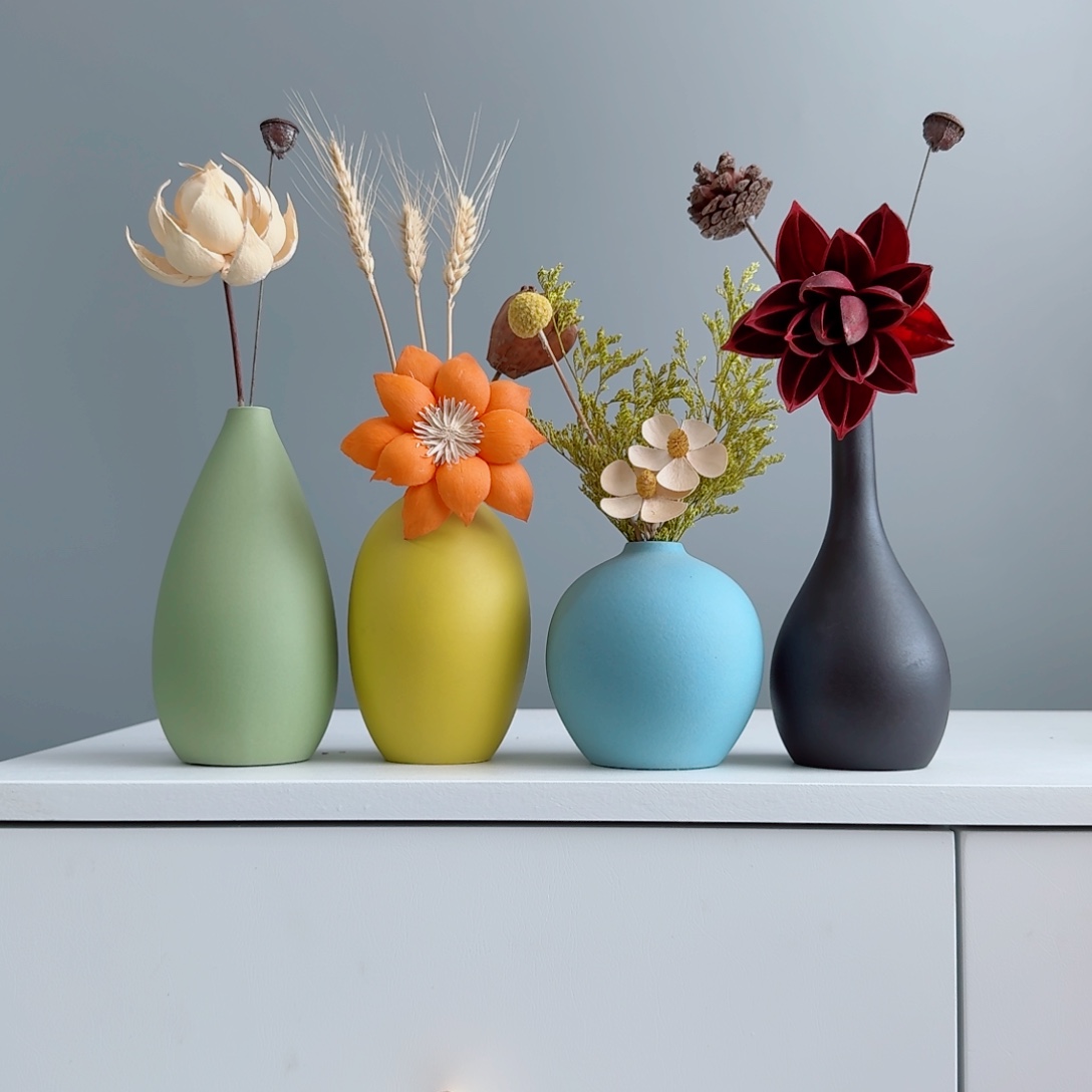 摆件陶瓷小花瓶摆件含花总高约20-30cm