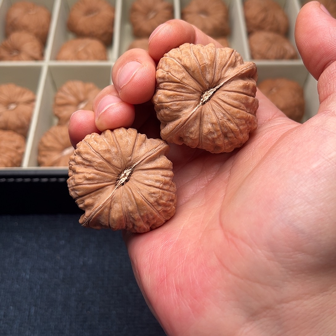 平***淡把件文玩核桃495平平淡淡