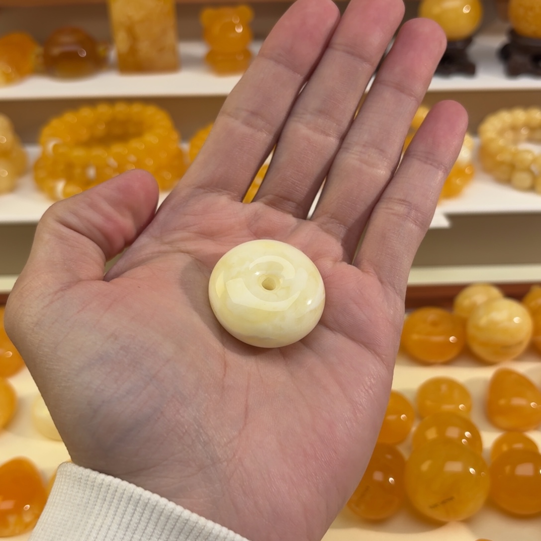 琥珀未镶嵌裸石琥珀蜜蜡