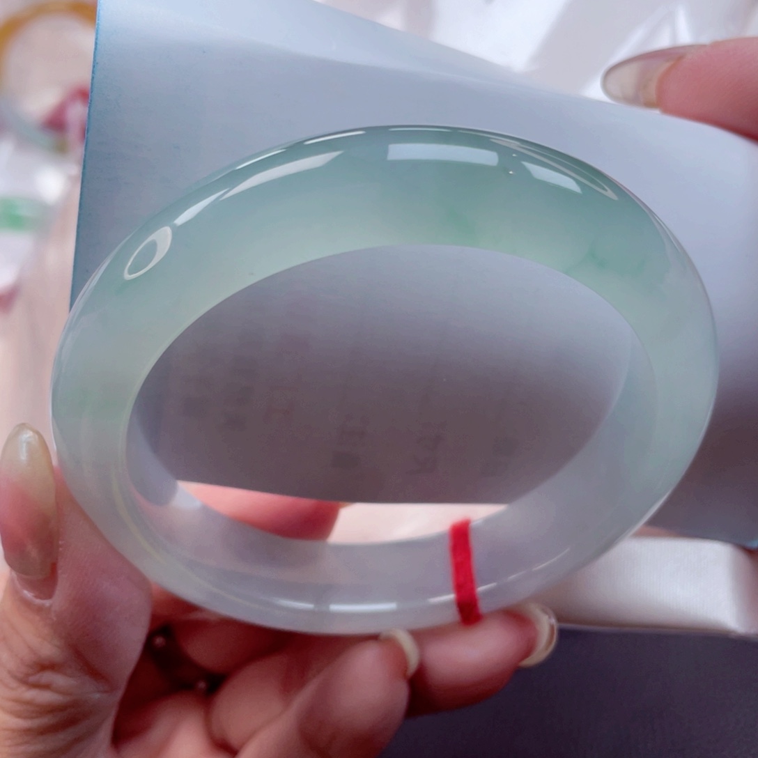 未镶嵌手镯翡翠冰晴水起光58.1小中万佼佼者 敏11号