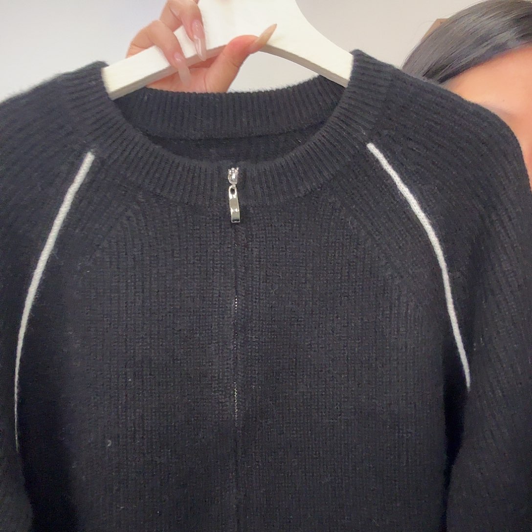 400克开衫纯山羊绒145斤内可以穿